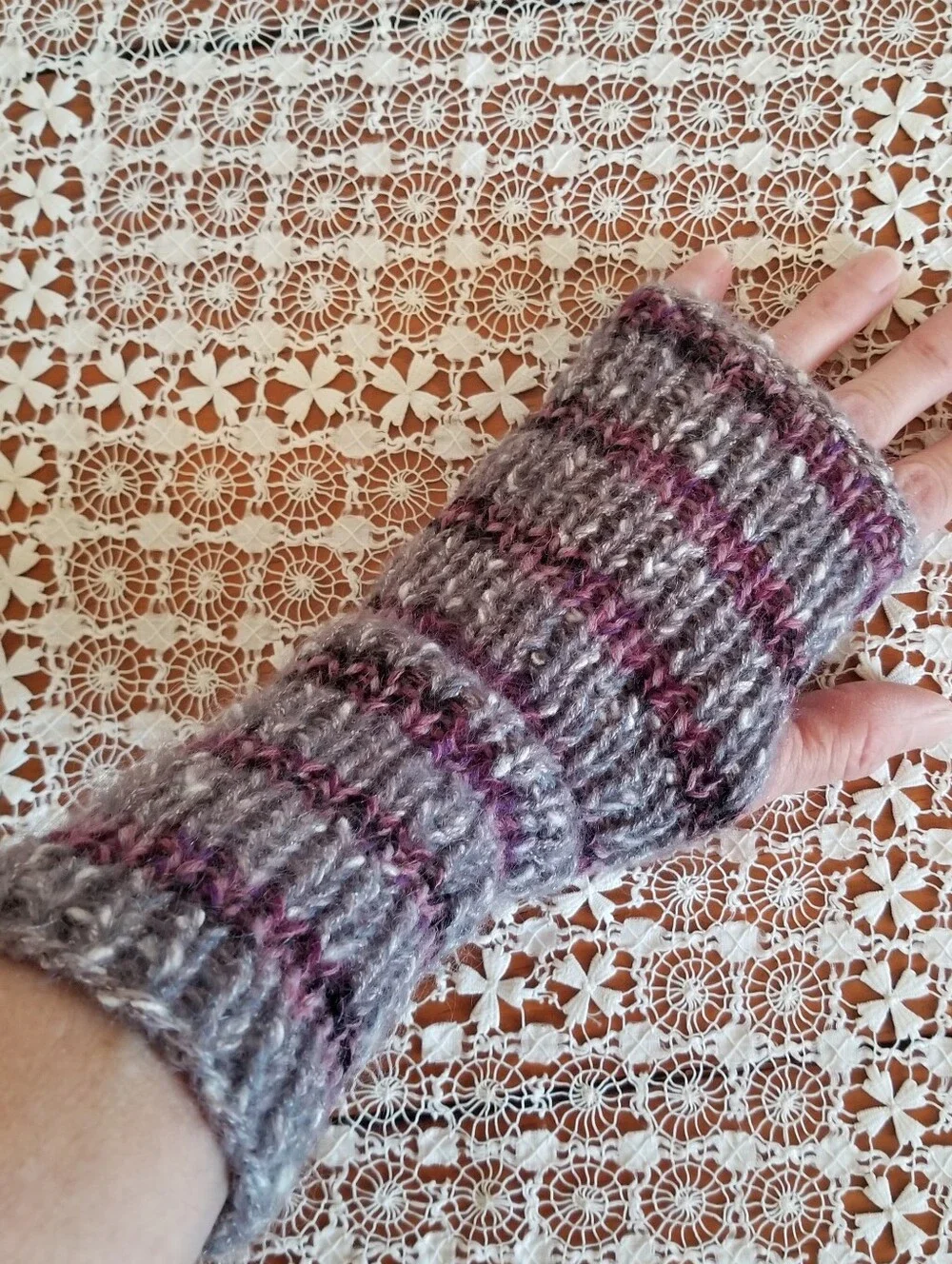 Handmade Knitted Fingerless Gloves One Size NWOT